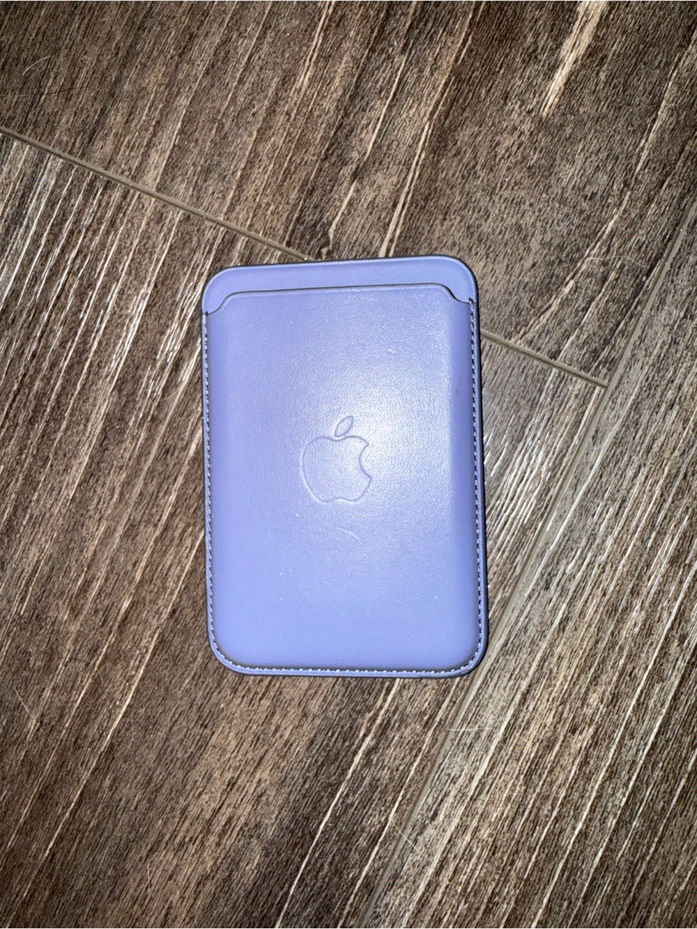 Apple MagSafe Leather Wallet in Lavender Purple